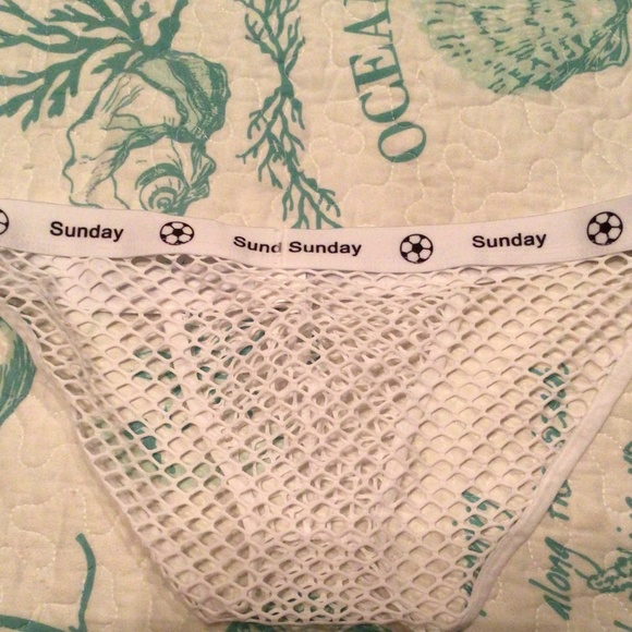 COPY - Mesh briefs white medium - Picture 3 of 3